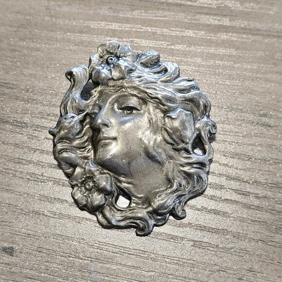 Vintage Art Nouveau Silver Woman Profile Figural Brooch - Picture 6 of 7